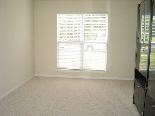 2nd image of 10721 Elm Bend Dr