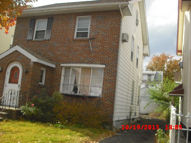 1st image of 35 Lawton St