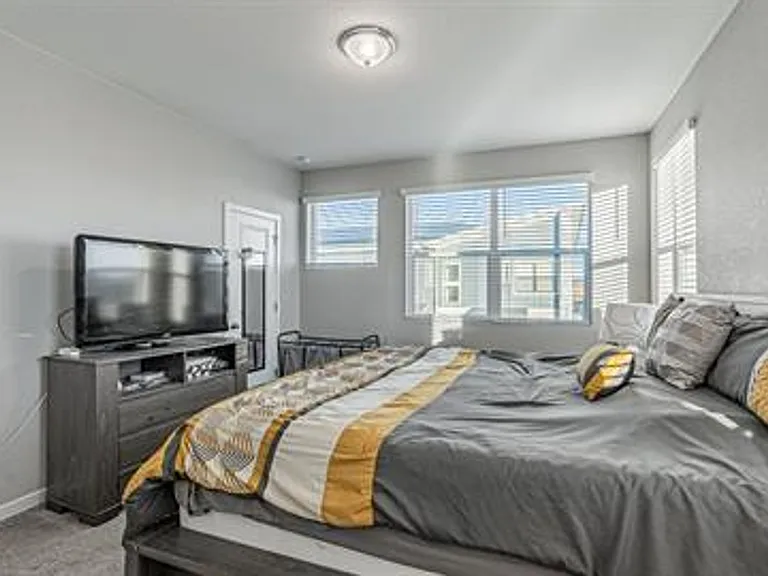 8017 Yampa River Ave — Photo 12