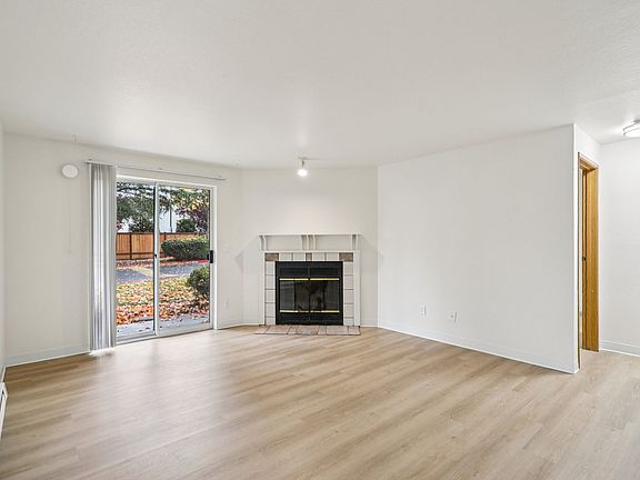3rd image of 3717 148th St SW #B203