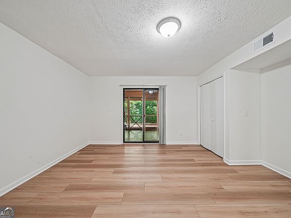 3rd image of 4212 Stillwater Dr