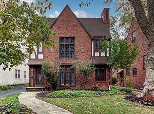 19614 Winslow Rd, Shaker Heights, OH 44122