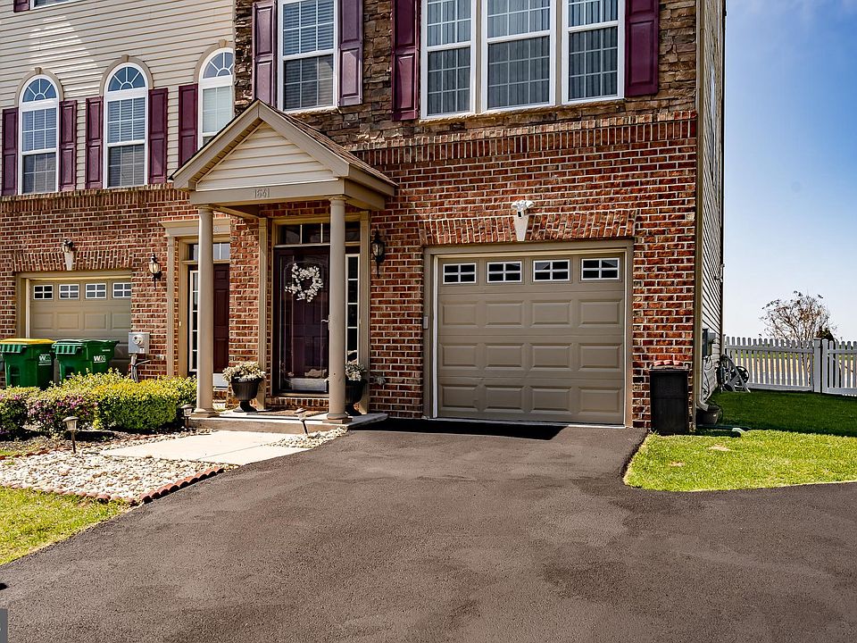 1st image of 1641 W Matisse Dr
