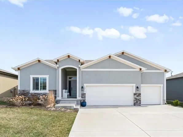 10715 N Fisk Ave, Kansas City, MO 64154