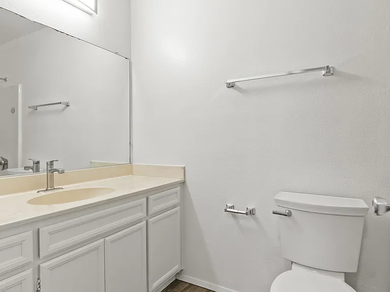 290 Landis Ave #2 — Photo 17