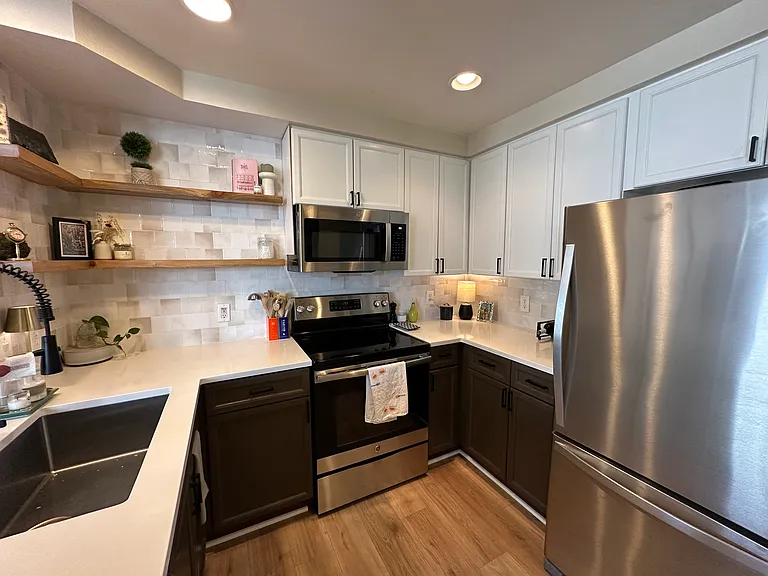 2818 Syracuse St #221 — Photo 20