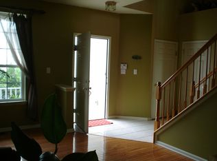 4 Elizabeth Ln, Columbus, NJ 08022