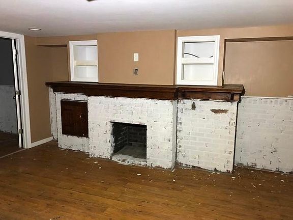 415 Buttonwood