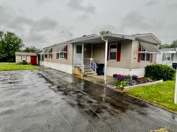 193 Tremont St #91, Taunton, MA 02780