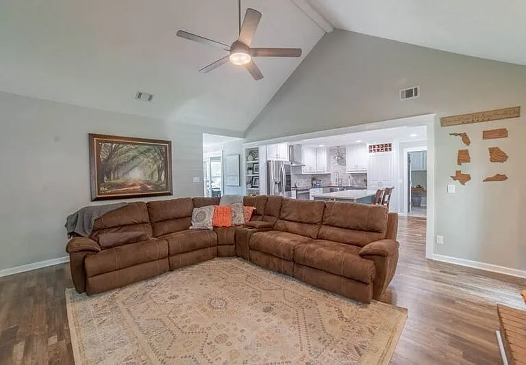 12 Cricket Ct — Photo 10