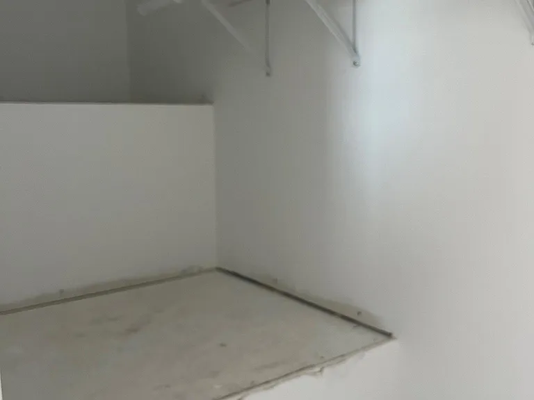 105 Regency Ct #B — Photo 2