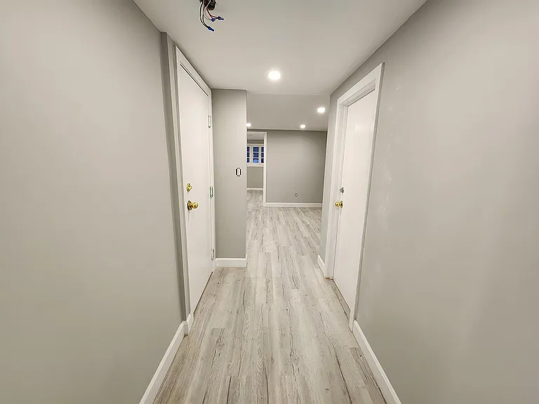 38 Marlborough Ave — Photo 29