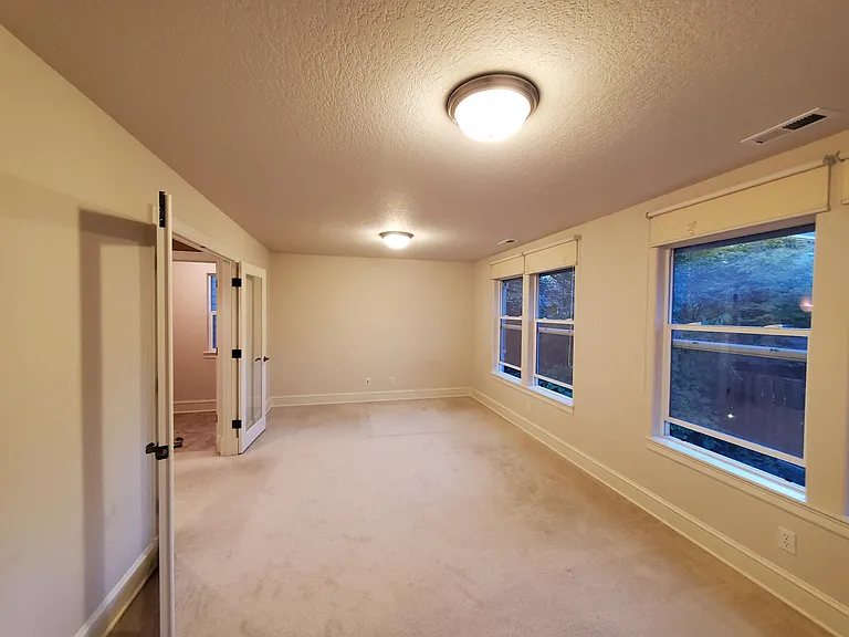 Bonus room