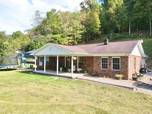 113 Neon Dr, Bluefield, VA 24605