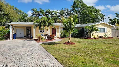 1403 Davis Dr Photo 1