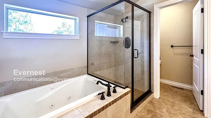 2451 S Williams St — Photo 10