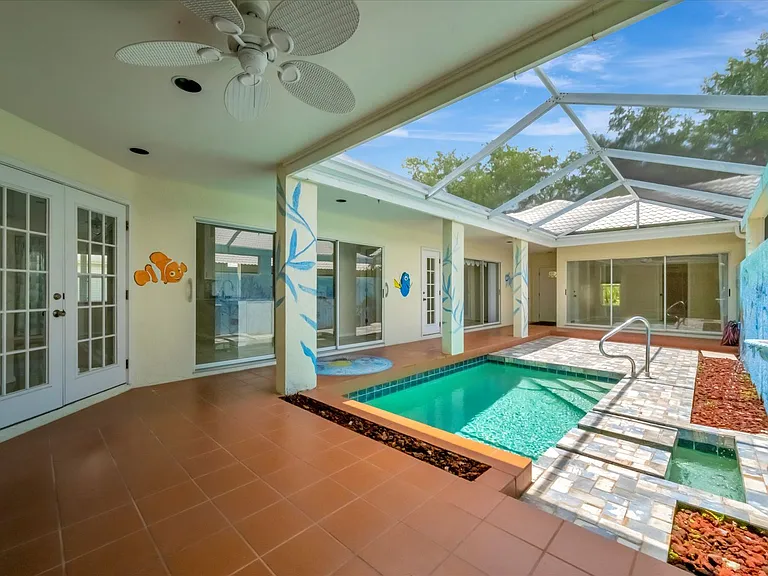 1016 Harbor Town Dr — Photo 39