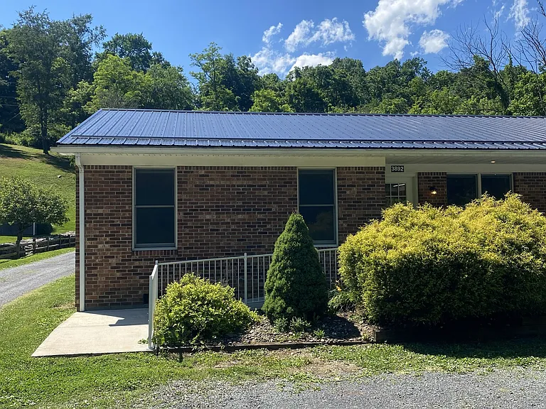 3892 New Creek Hwy — Photo 2
