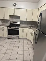 158-27 78th Avenue, #2B