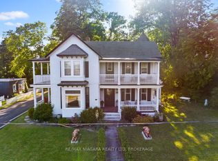 14 Catharine St, Pt Colborne, ON L3K 4J7