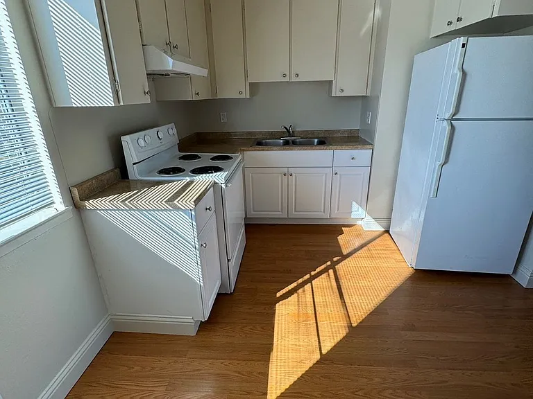 17 Lunsford Dr — Photo 11