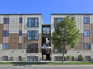 115 E 8th St APT 12, Traverse City, MI 49684