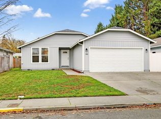 654 SW Larch Rd, Grants Pass, OR 97526