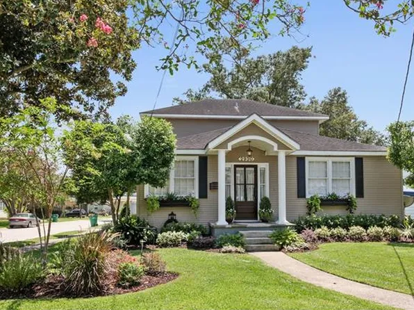 2930 Derbigny St, Metairie, LA 70001