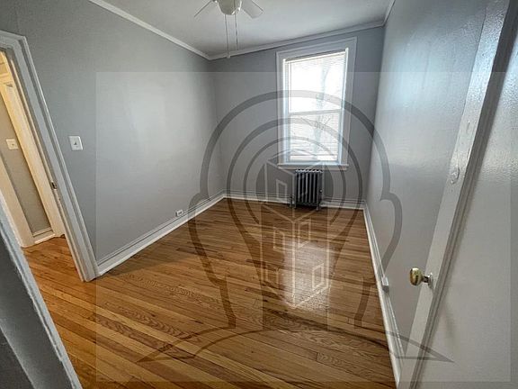 5th image of 1371 W Estes Ave APT 2E