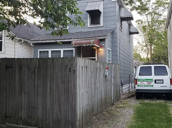 787 Upson St, Akron, OH 44305