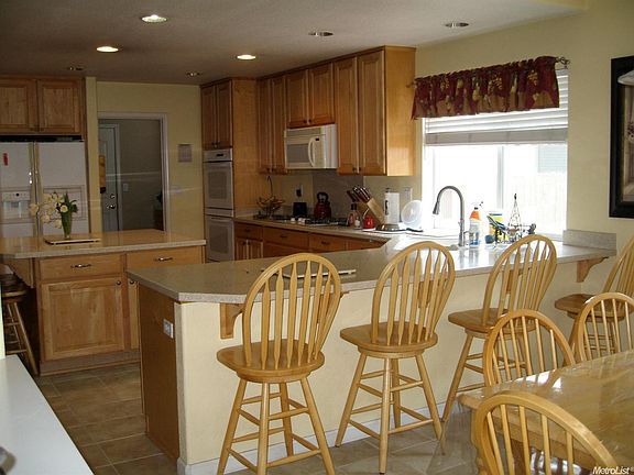 5th image of 3166 Hopscotch Way