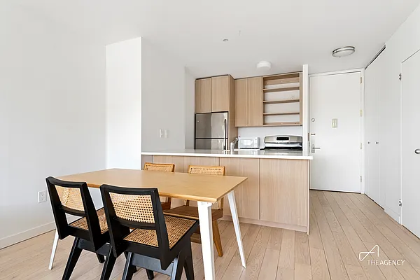 Rented by The Agency | media 2