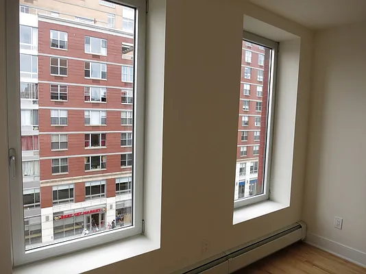 Rented by Bohemia Realty Group | media 39