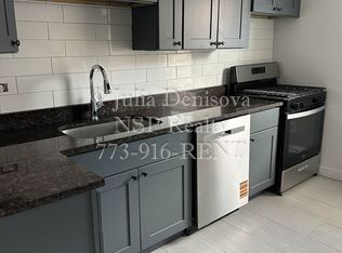 6711 N California Ave #1W, Chicago, IL 60645