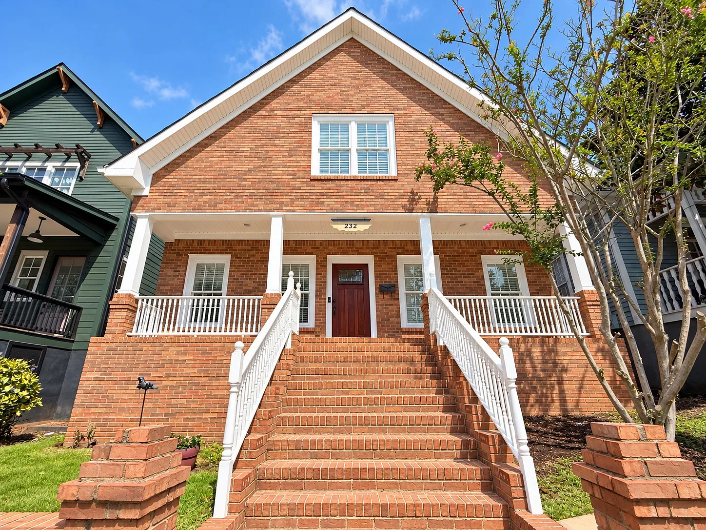 4 bed, 2.5 bath, 2139 sqft, $3,895 — Photo 1