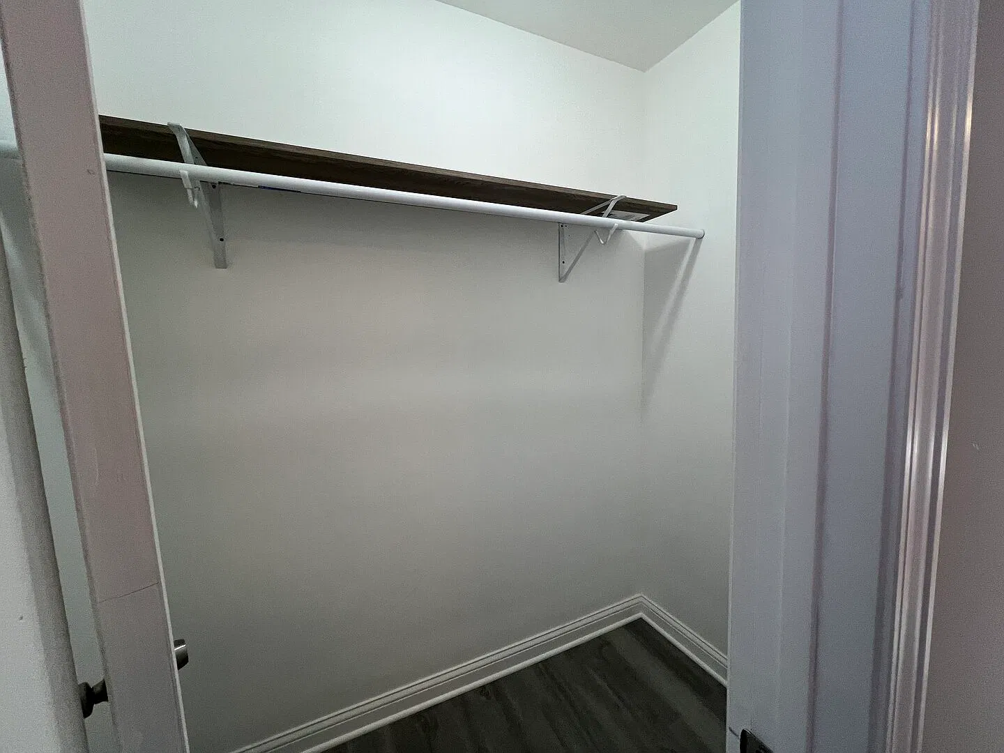 3 bed, 800 sqft, $1,500 — Photo 3