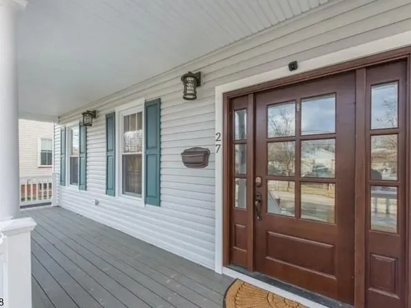 27 Center St, Chatham, NJ 07928