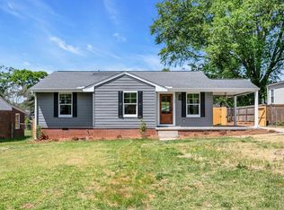 24 Farmington Rd, Greenville, SC 29605