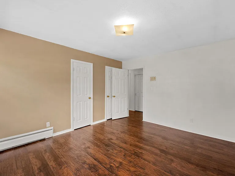 905 W 6th Ave — Photo 41