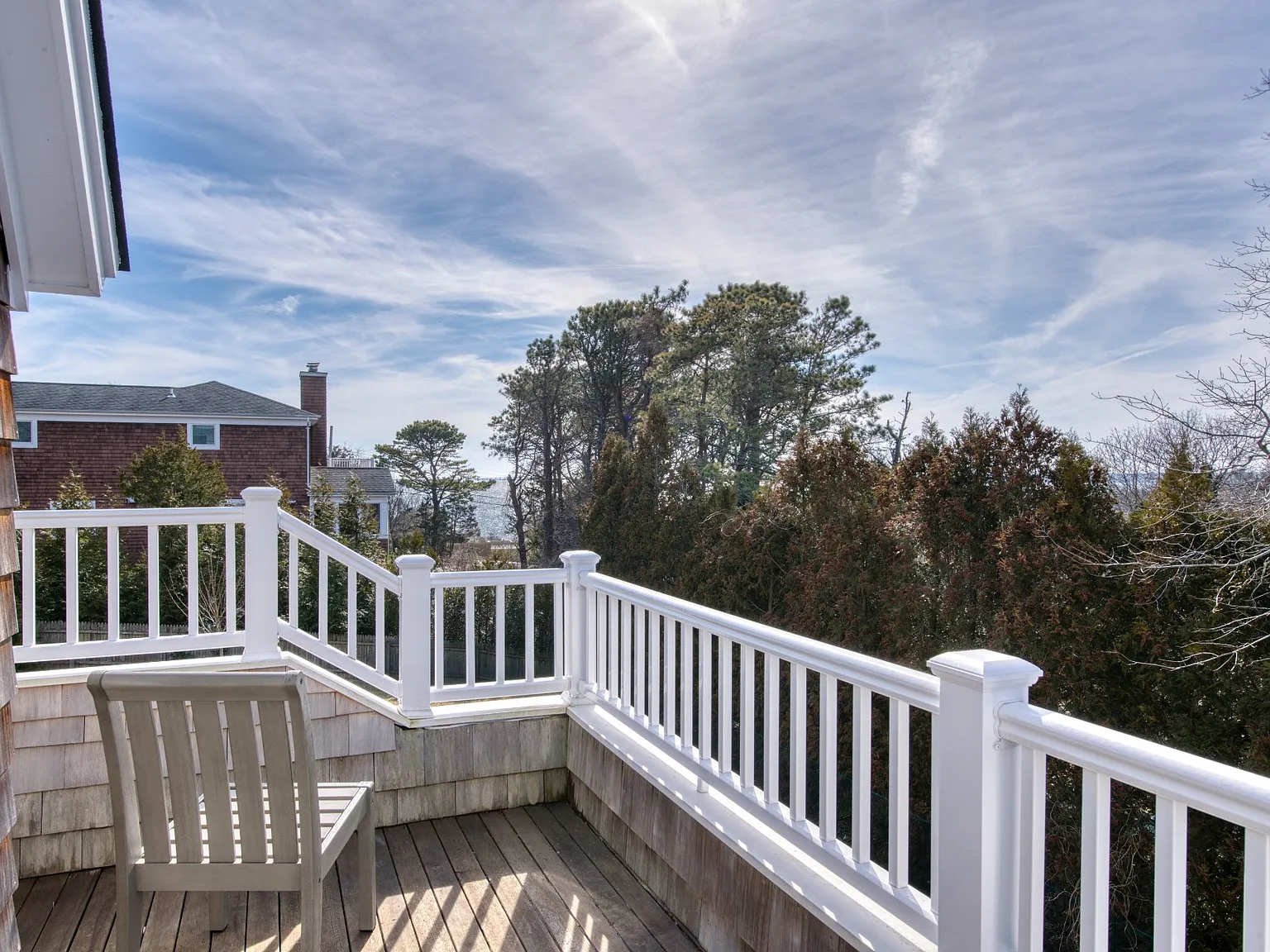 Southampton Retreat — Photo 4