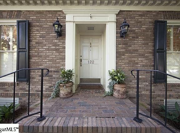 2nd image of 122 Kellett Park Dr