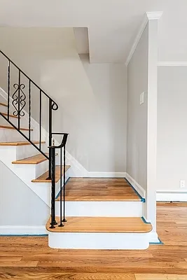 Rented by Compass | media 7