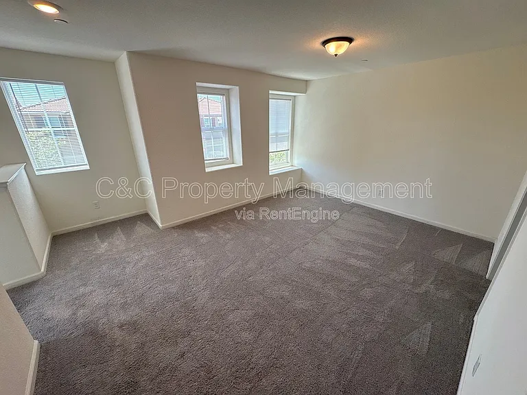 10834 Albano Ln — Photo 4