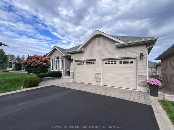 1248 Lisbon Pl, Kingston, ON K7P 0G5