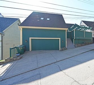 975 Hill St, Cincinnati, OH, 45202
