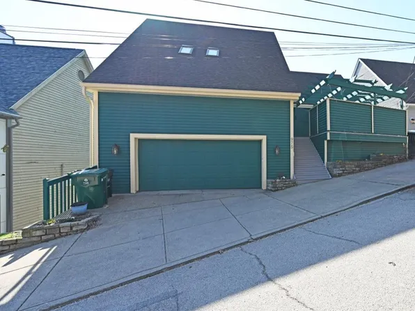 975 Hill St, Cincinnati, OH 45202