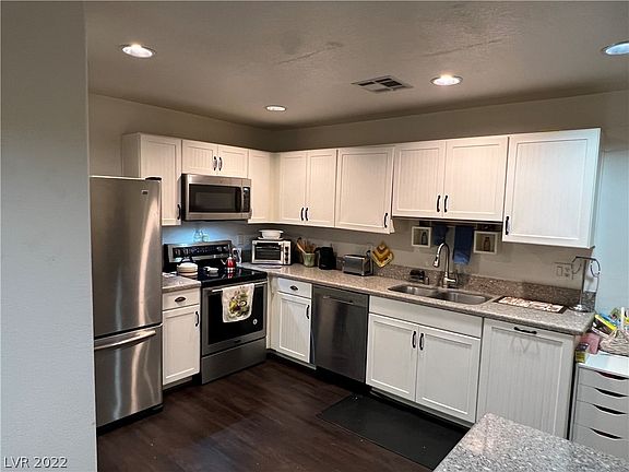 2nd image of 7041 Doug Deaner Ave Unit 105