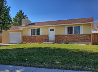 6860 Goldfield Dr, Colorado Springs, CO 80911