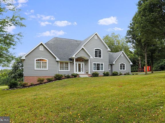 4th image of 11952 Ernstville Rd