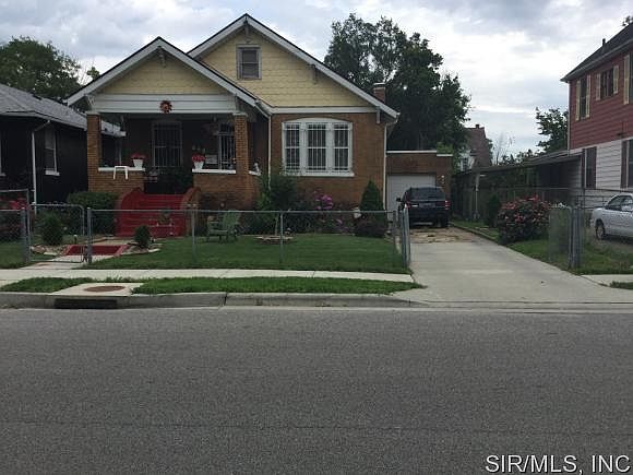 1st image of 646 N 33rd St
